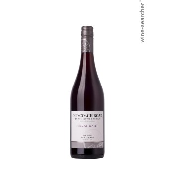 Old Coach Road Pinot Noir - Elegancja z Nowej Zelandii